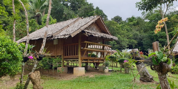 bungalow mermaid hin dam koh kood