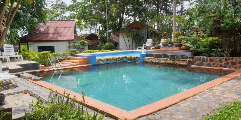 resort pool west coast