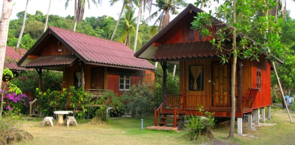 front bungalow klong jao homestay koh kood