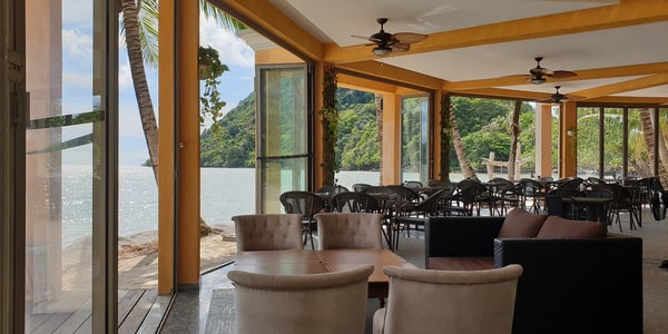restaurant view beach club blue haven klong son koh chang