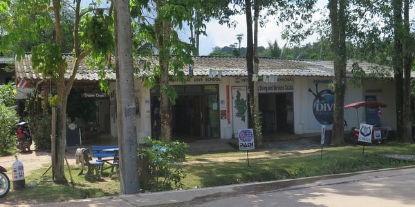 shop front paradise divers koh kood