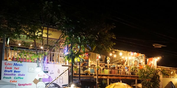 bar night