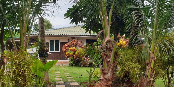 dara villa garden