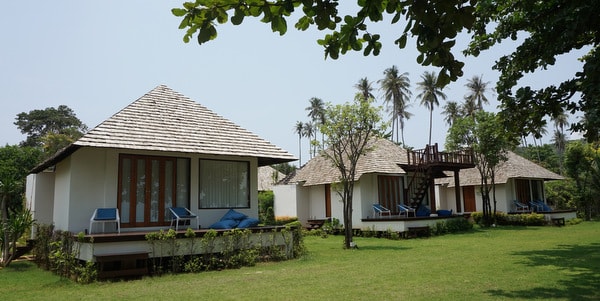 villas mira montra koh mak