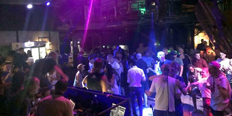 dj dancing ting tong bar lonely beach nightlife koh chang