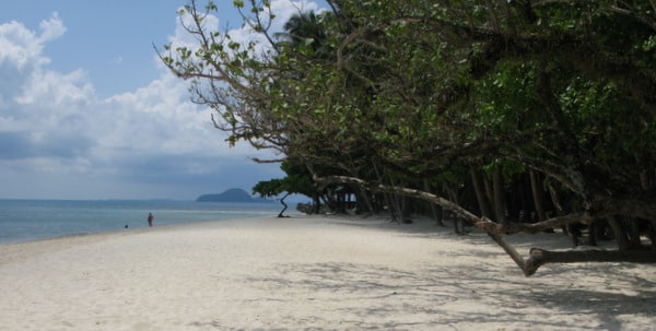 beach koh lao ya islands near koh chang