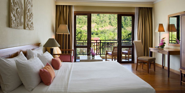 emerald-cove-koh-chang-room
