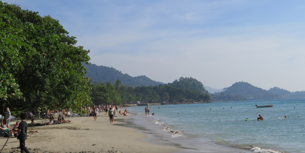 main road-koh-chang